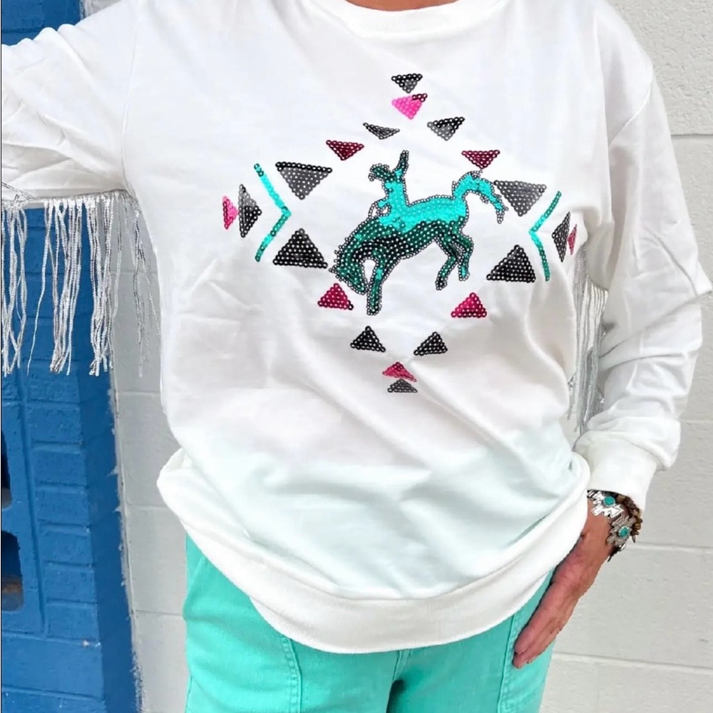 White western with Turquoise and Pink Design fringe women’s size M  New